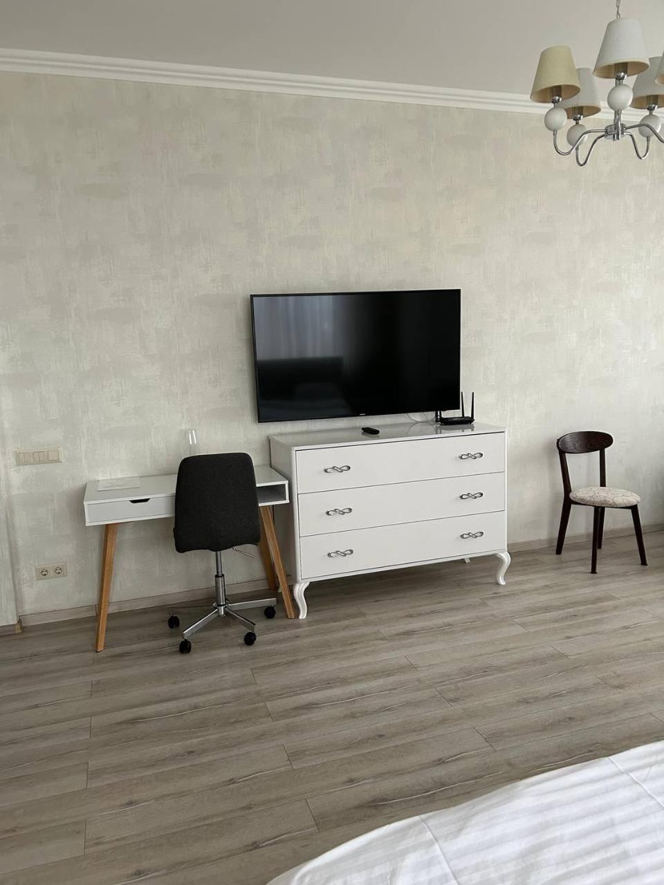 Apart Assistant On Smart Plaza Kiev Eksteriør billede