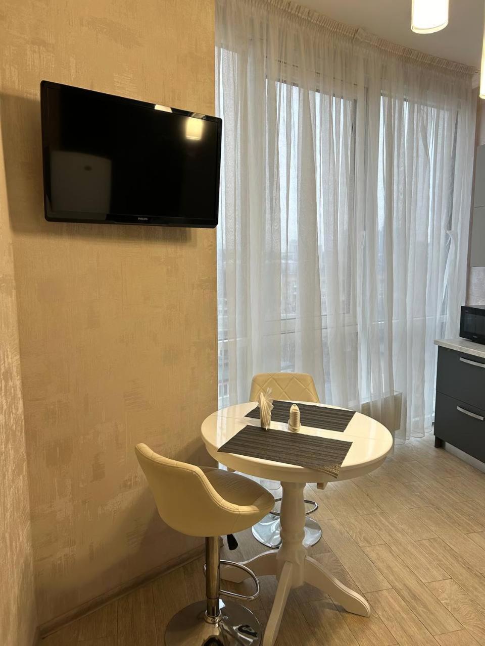 Apart Assistant On Smart Plaza Kiev Eksteriør billede